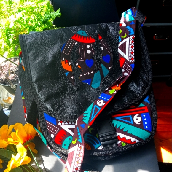 1PC Beautiful African Gye Nyame Crossbody Bag - Picture 2 of 12